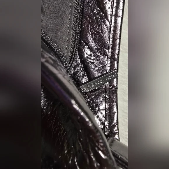 Bath & Body Works Bag Tote Silver Chrome Shoulder Handbag Purse Quilted Look - Picture 8 of 10